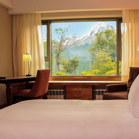 Arakur Ushuaia Resort & Spa ภายนอก รูปภาพ A room at the hotel