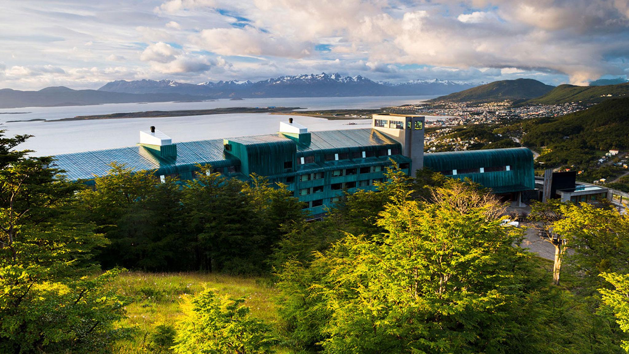Arakur Ushuaia Resort & Spa ภายนอก รูปภาพ The hotel